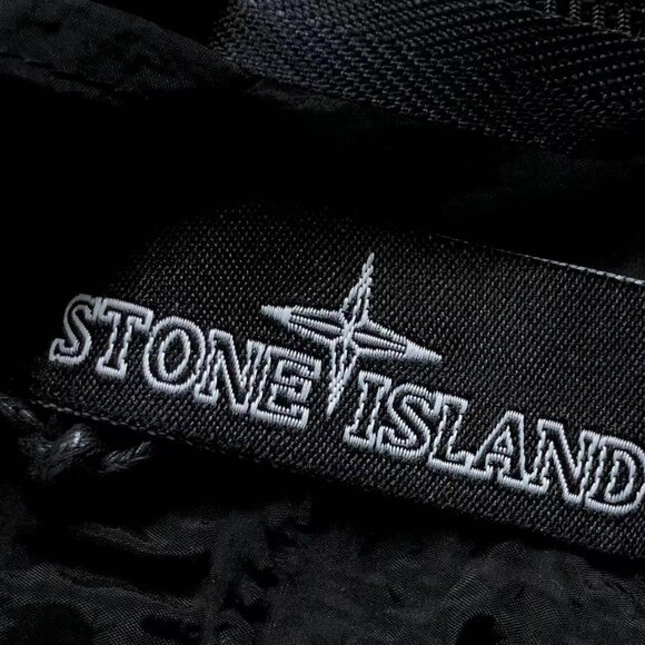 Stone Island Pleated Zip Hooded Jacket - Picture 9 of 14